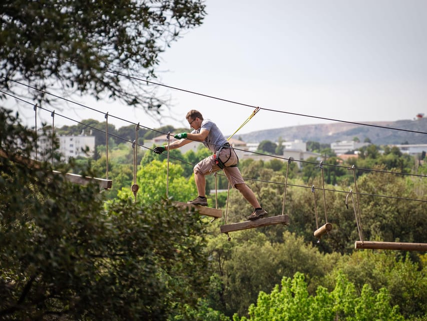 Accrobranche en famille à Ecopark Marseille